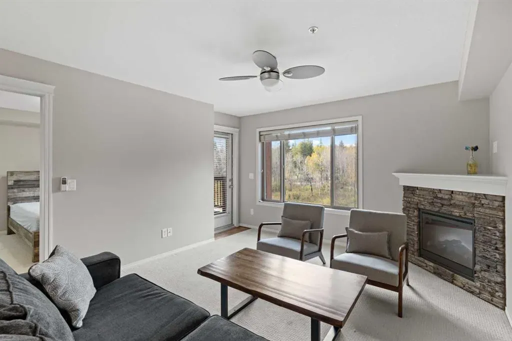 300 Palliser Lane, #315