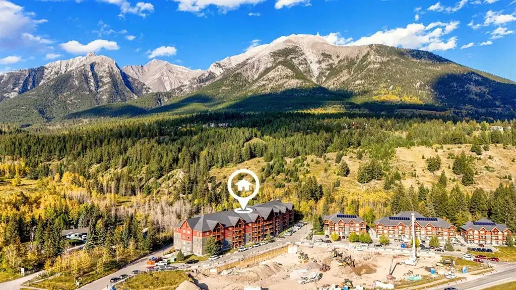 300 Palliser Lane, #315