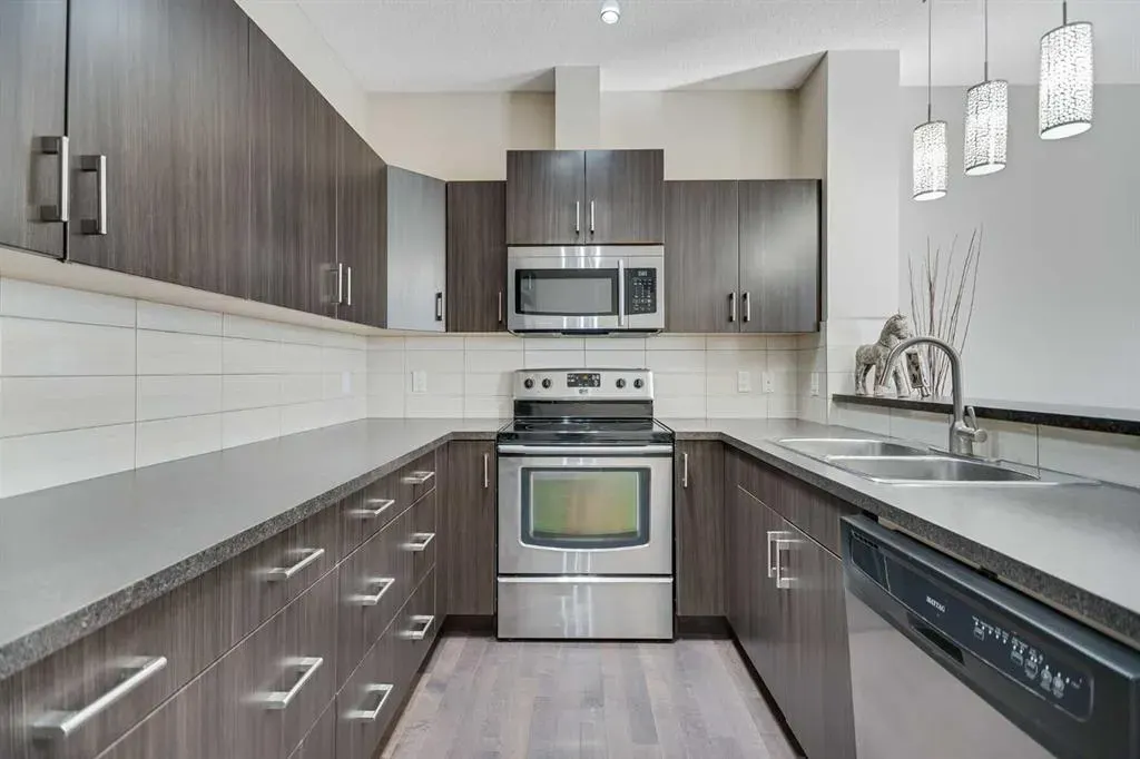 10 Auburn Bay Avenue SE, #1016