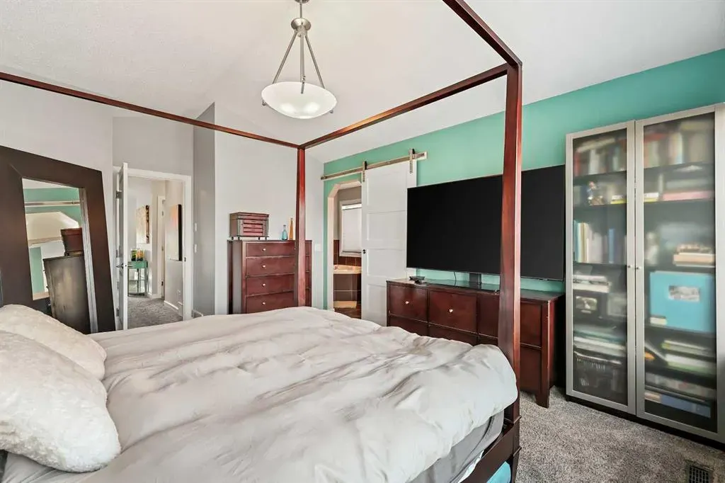 92 Cranwell Green SE