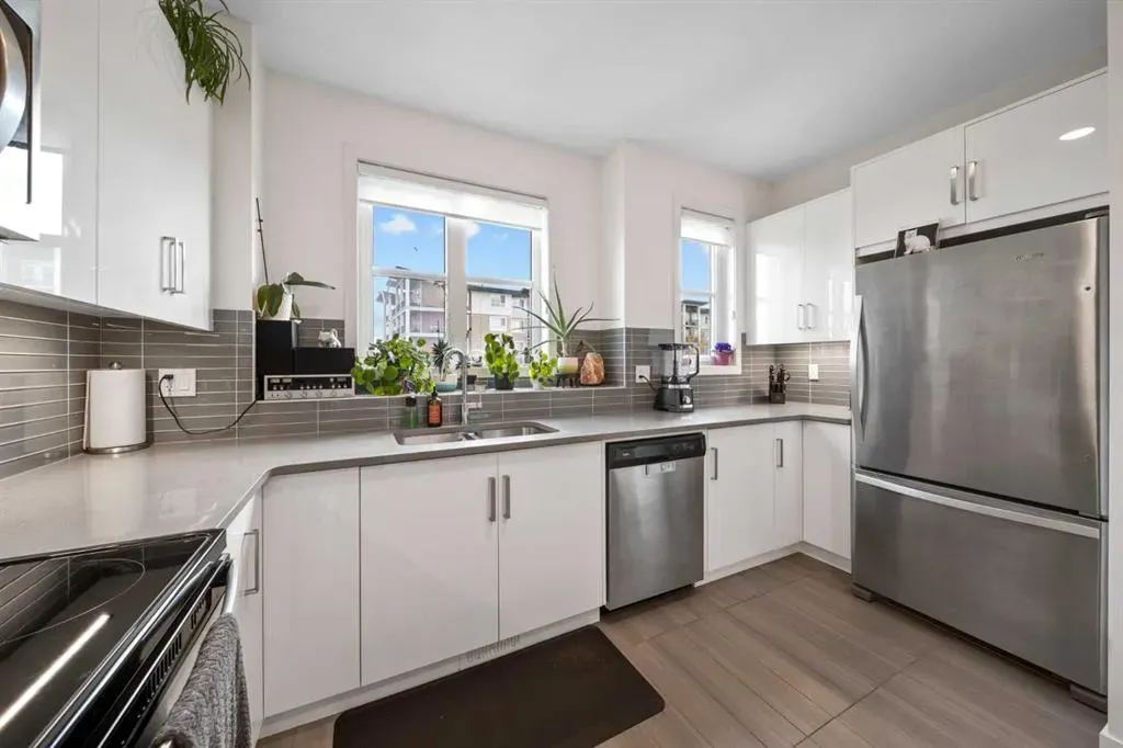25 Walden Common SE