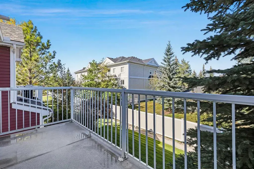 12 Chaparral Ridge Park SE