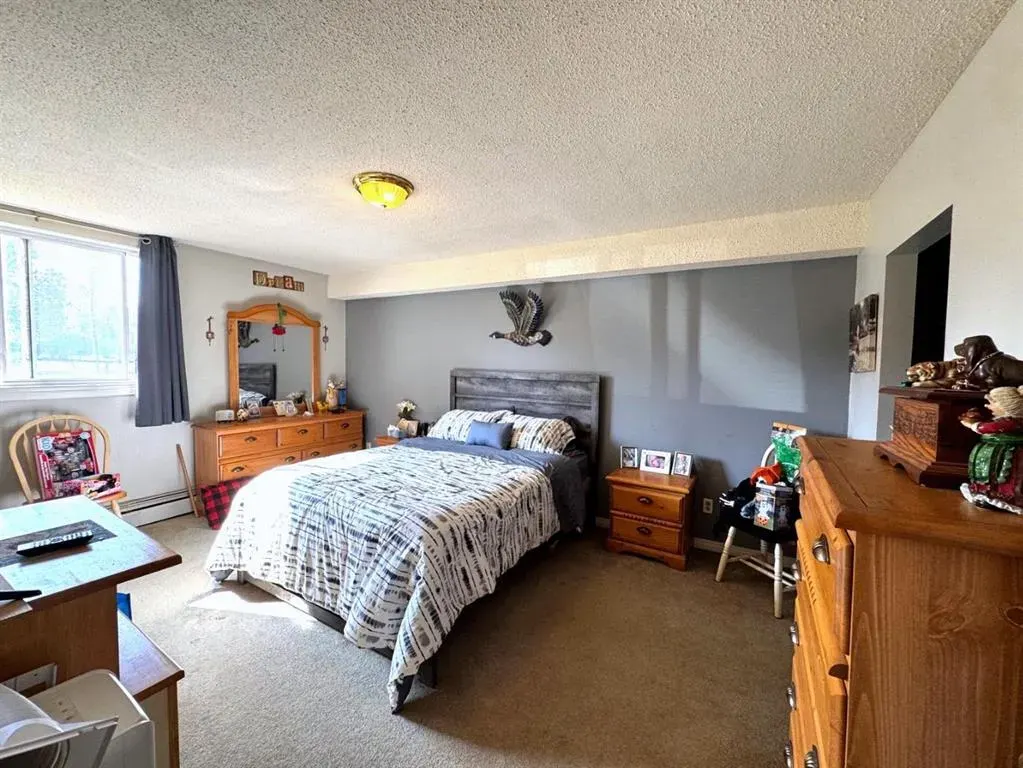 7 Clearwater Crescent, #2