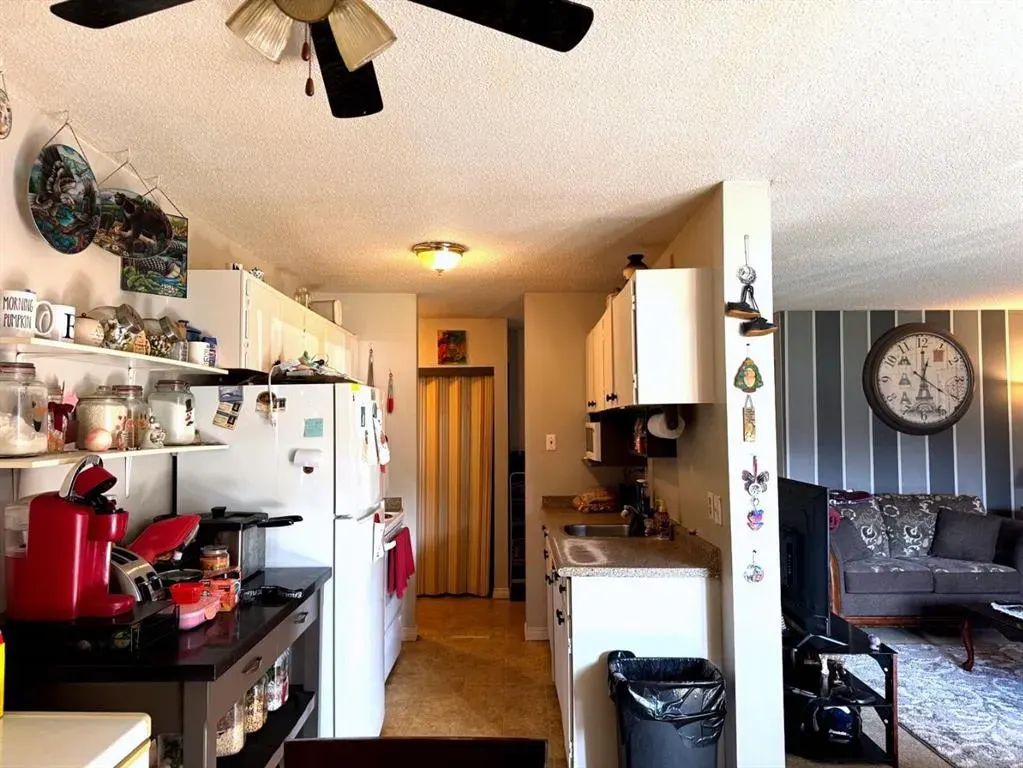 7 Clearwater Crescent, #2
