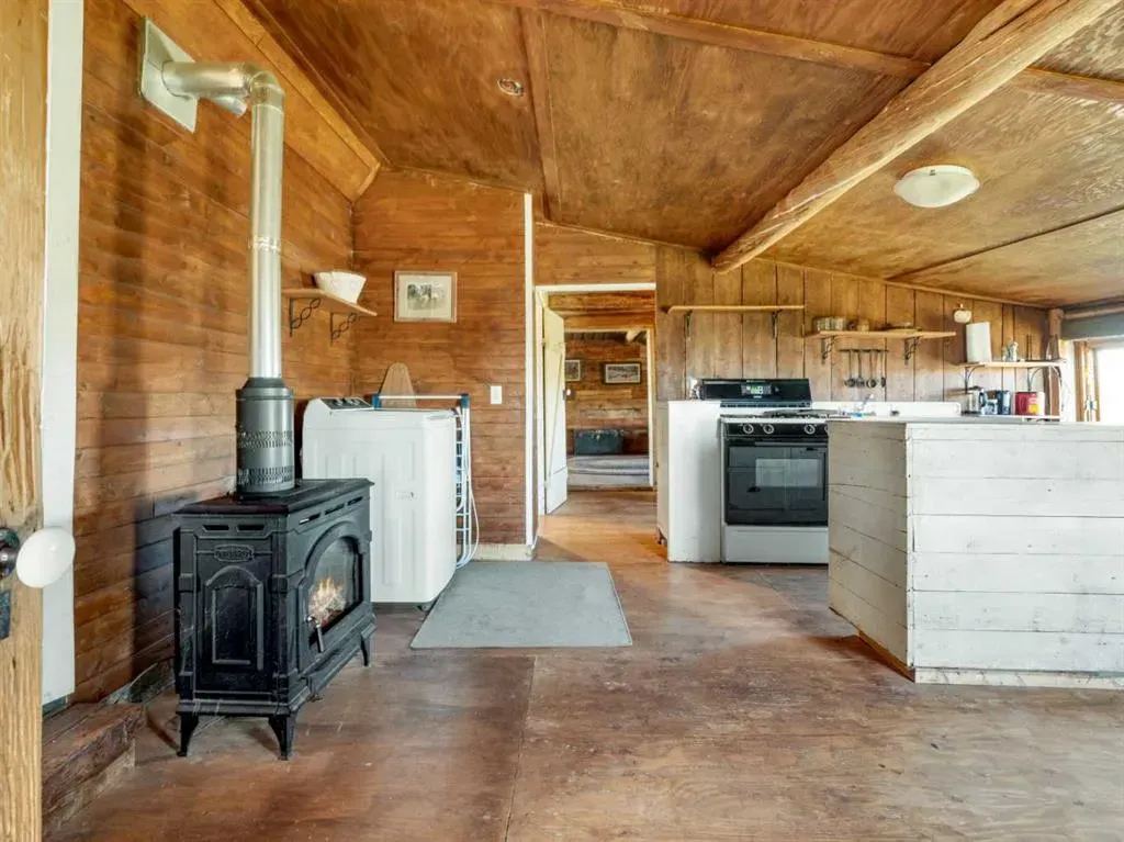 13042A Range Road 270 Range