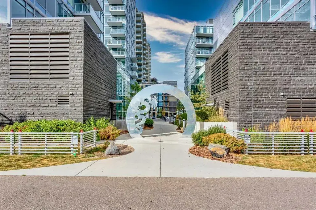 138 Waterfront Court SW, #311