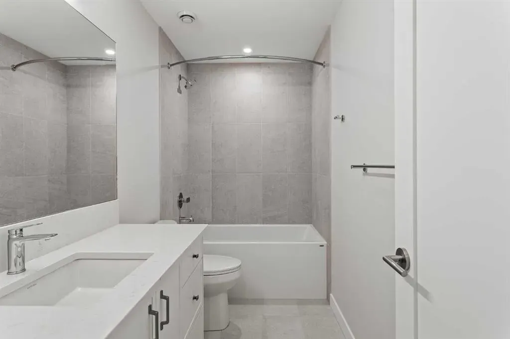 209 Stewart Creek Rise, #201J