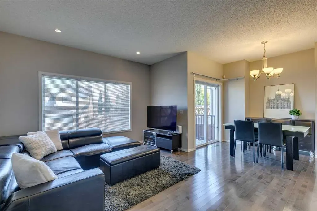 467 Mahogany Terrace SE
