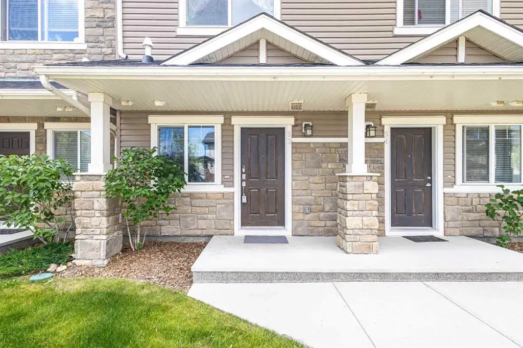 53 Skyview Ranch Manor NE