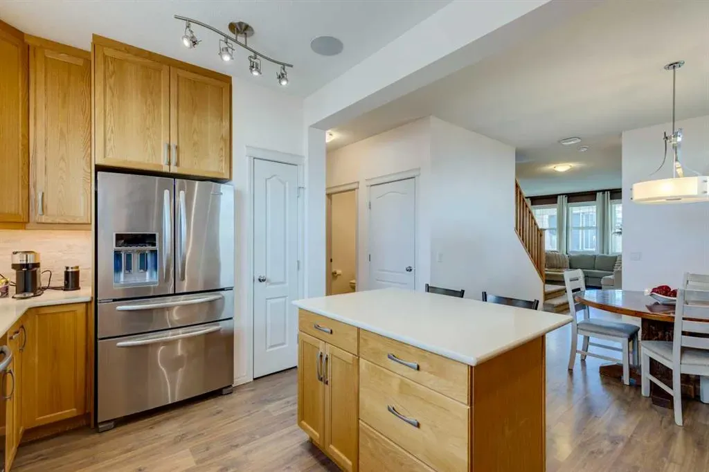 123 Marquis Green SE