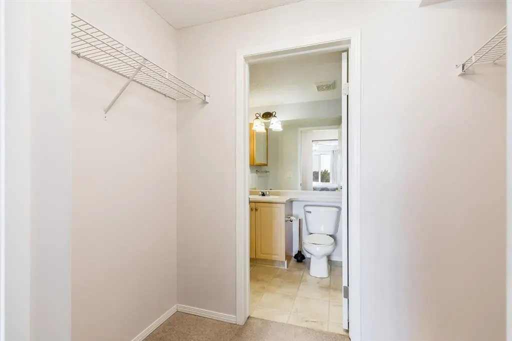 304 Mackenzie SW, #7308