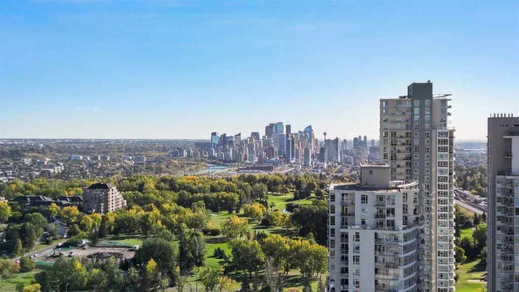 77 Spruce Place SW, #2404