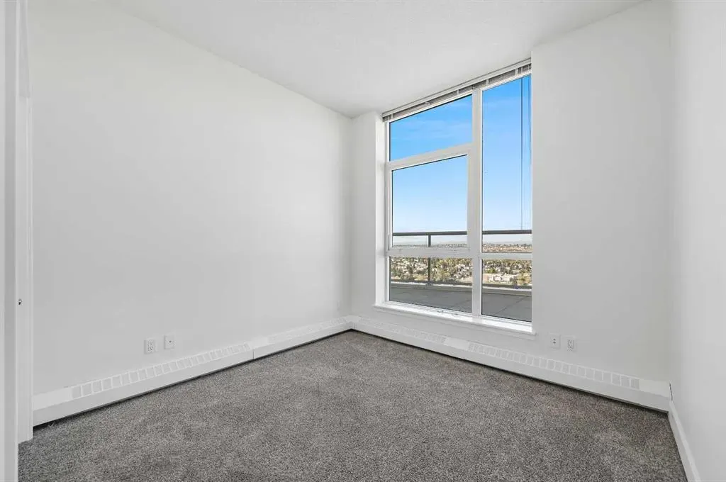 77 Spruce Place SW, #2404