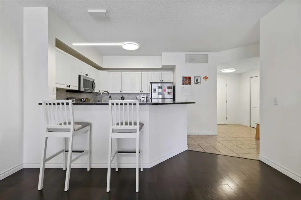 838 19 Avenue SW, #207