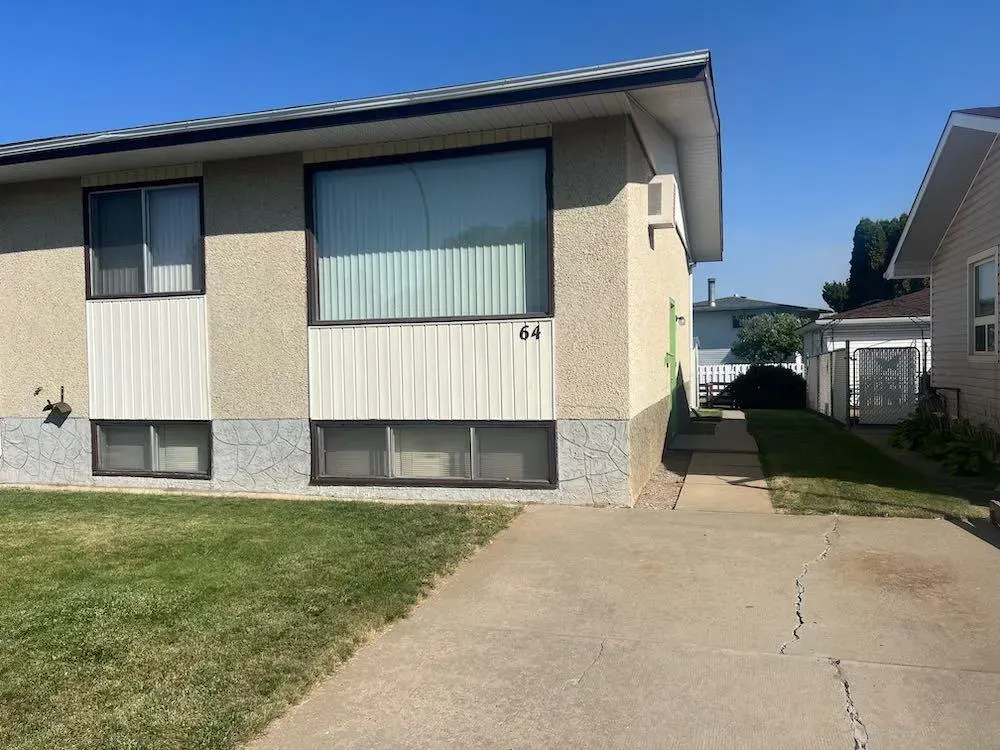 64 Carswell Road SE
