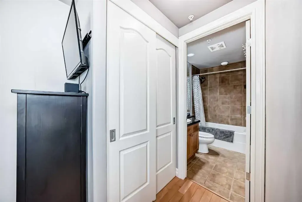 836 15 Avenue SW, #1907