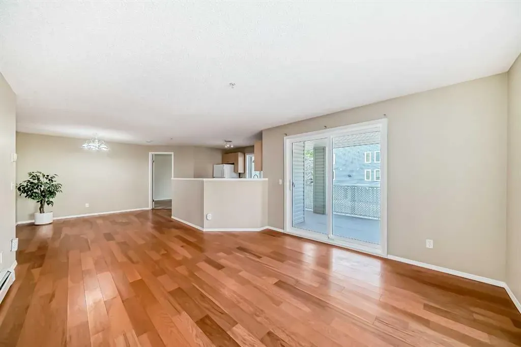 604 8 Street SW, #4201