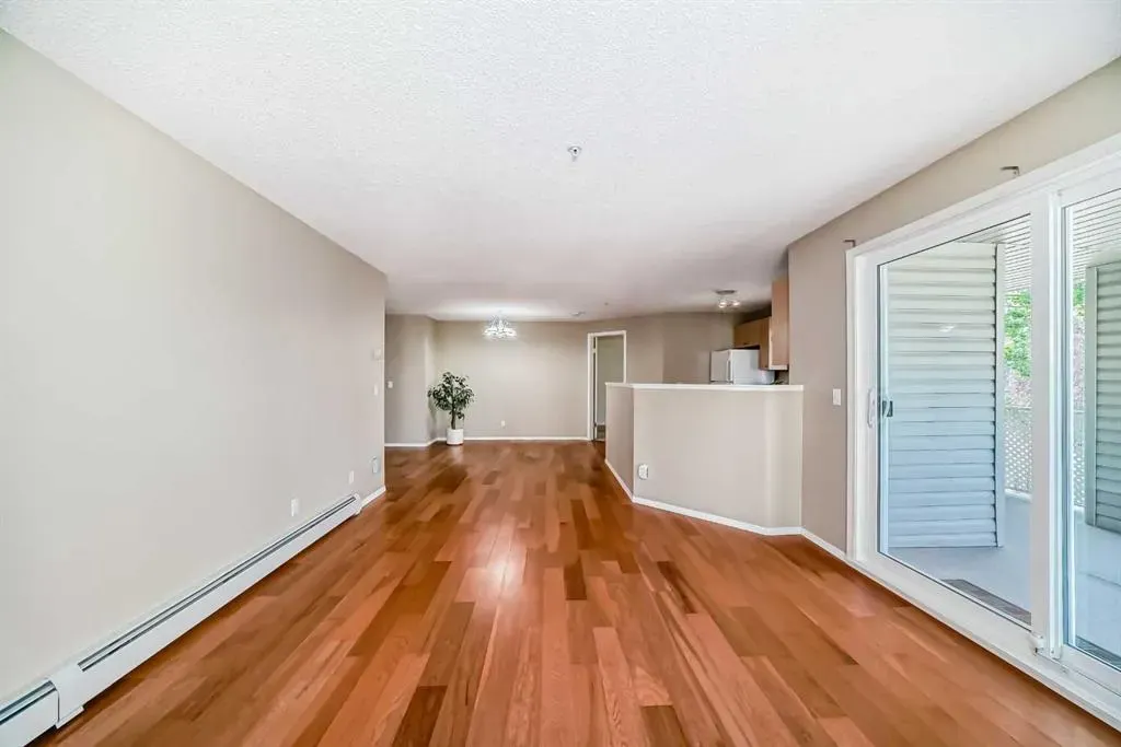 604 8 Street SW, #4201