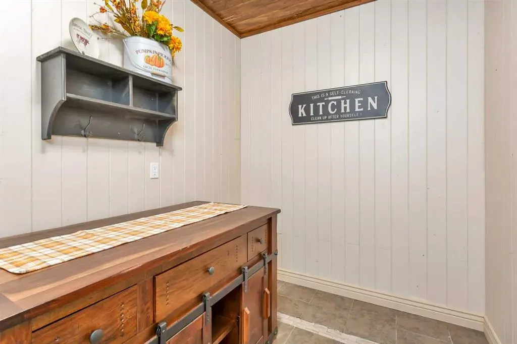 4147 Highway 587, #20