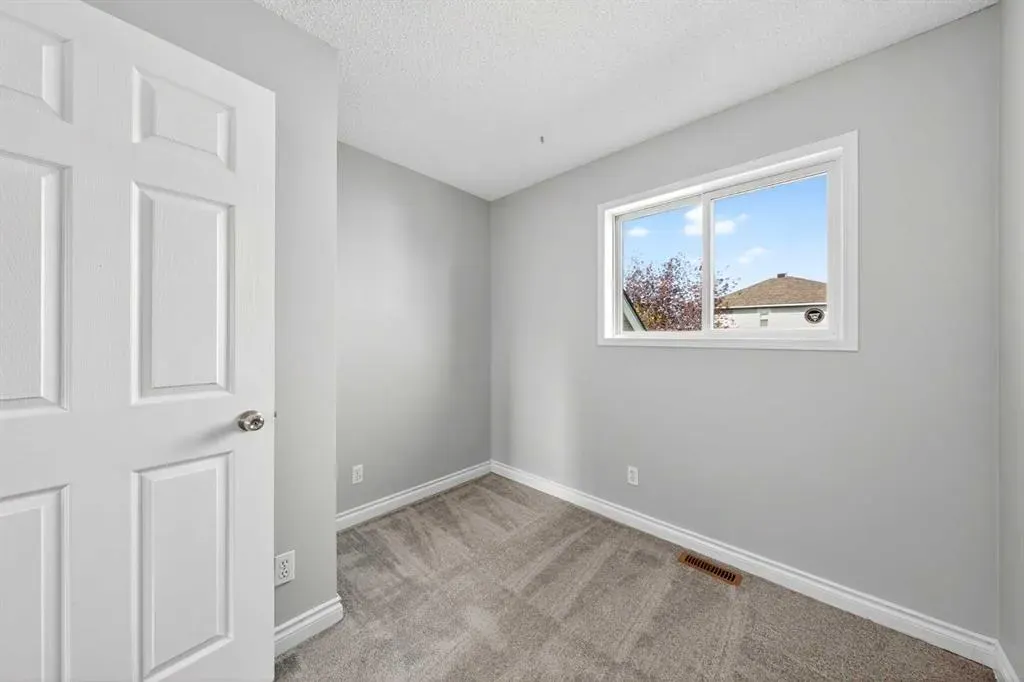 159 Hidden Ranch Circle NW