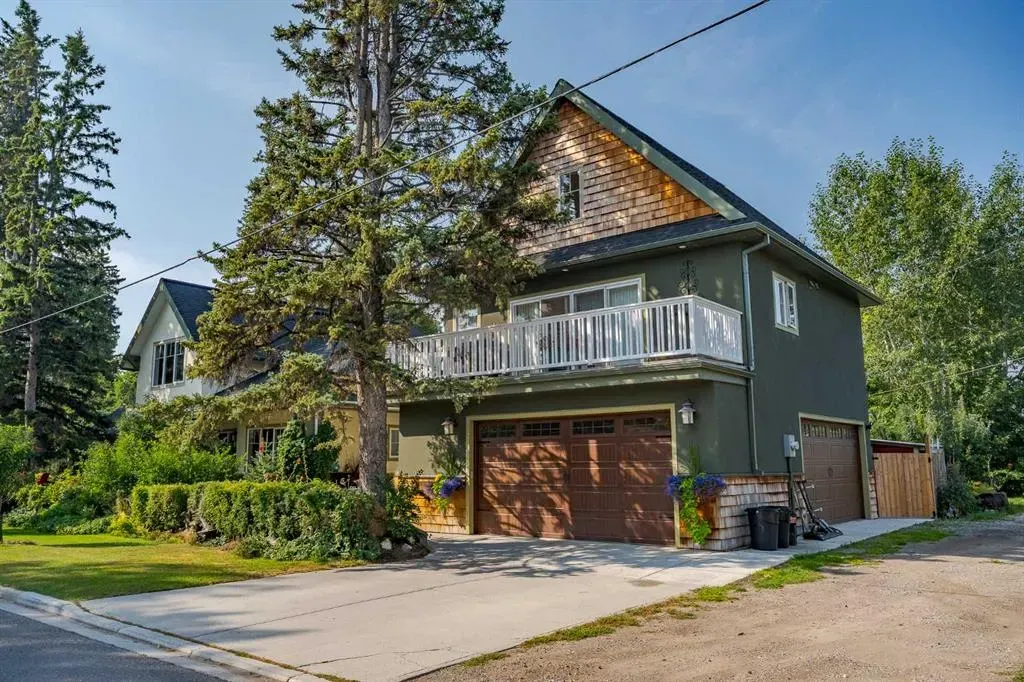 602 Macleod Trail SW