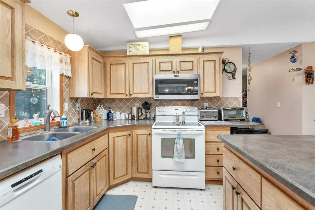 5241 Township Road 325A, #220