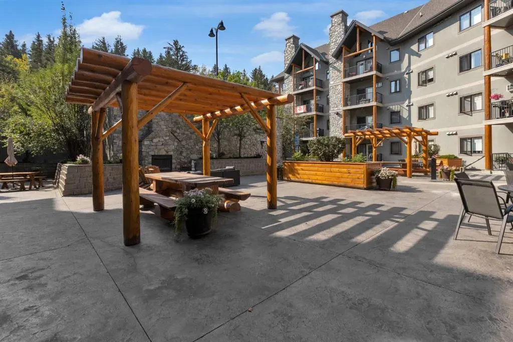 77 George Fox Trail, #113