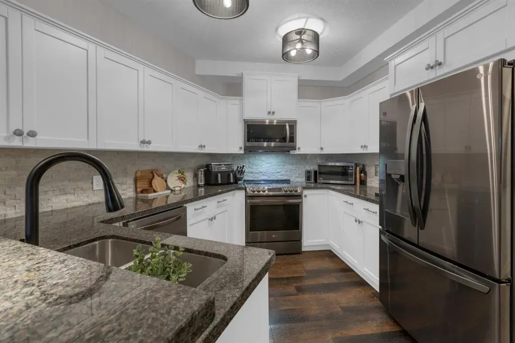 77 George Fox Trail, #113