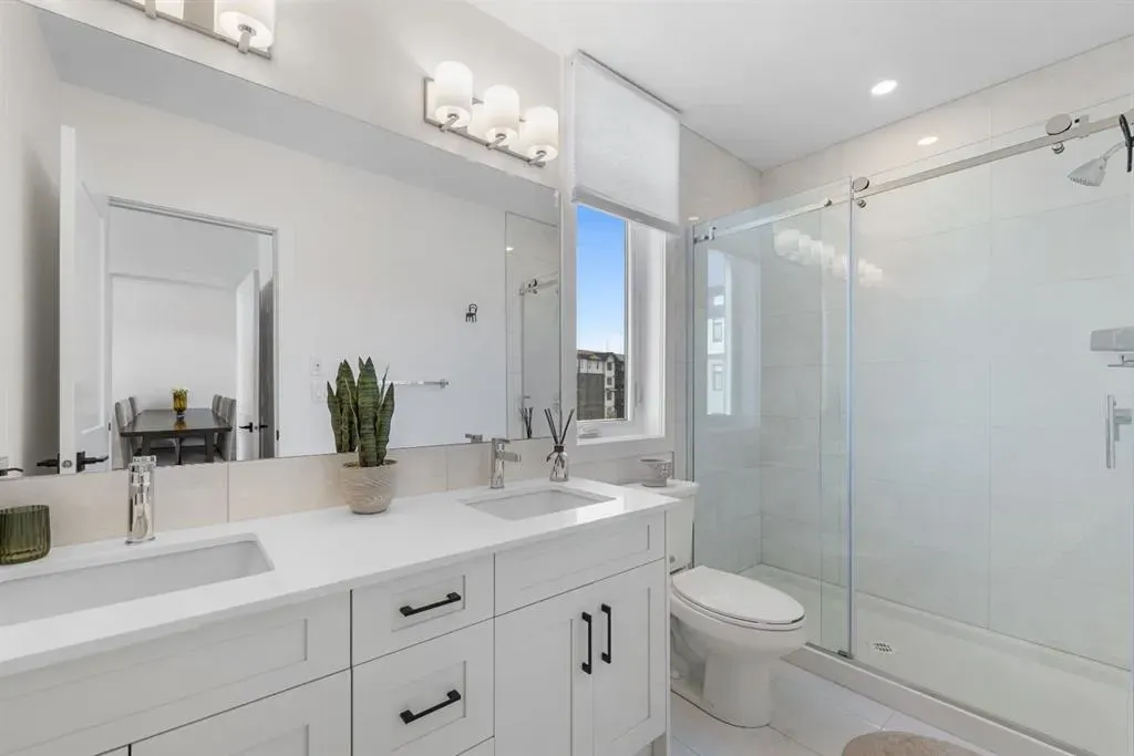 40 Sage Hill Walk NW, #316
