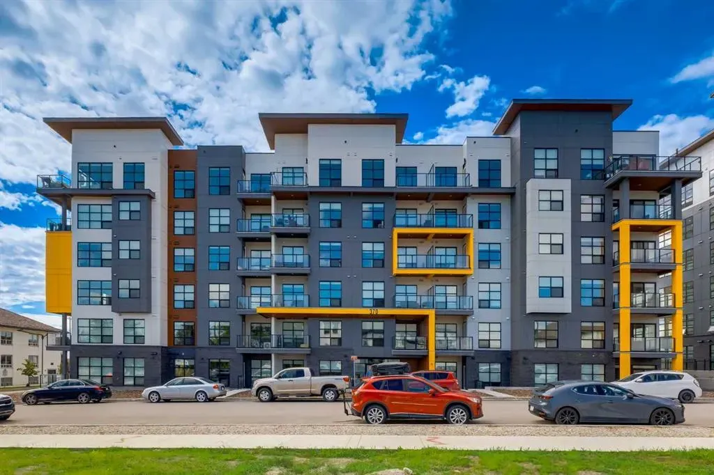 330 Dieppe Drive SW, #406