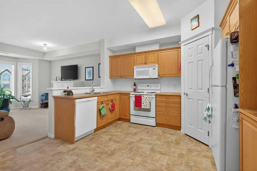 15 Everstone Drive SW, #446