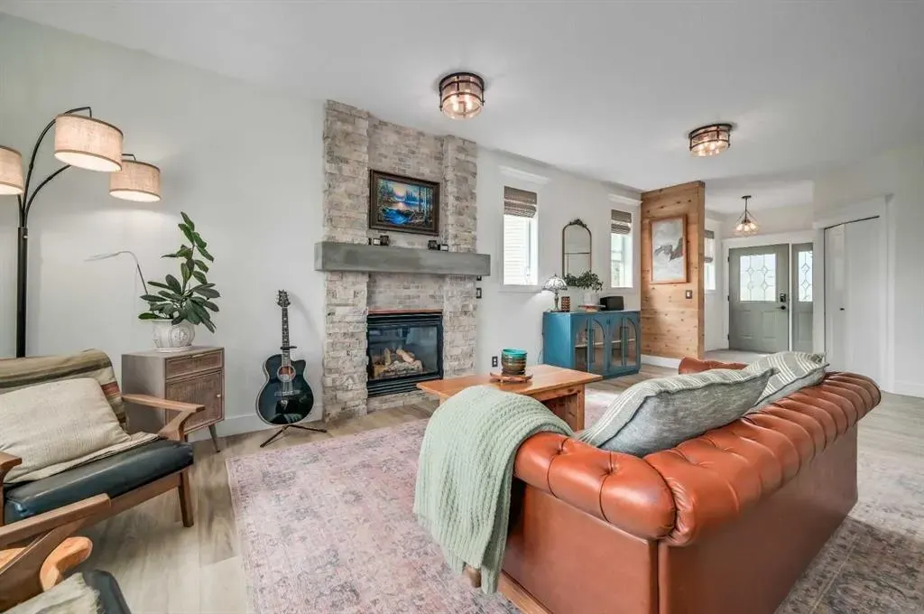 18 Cimarron Grove Bay