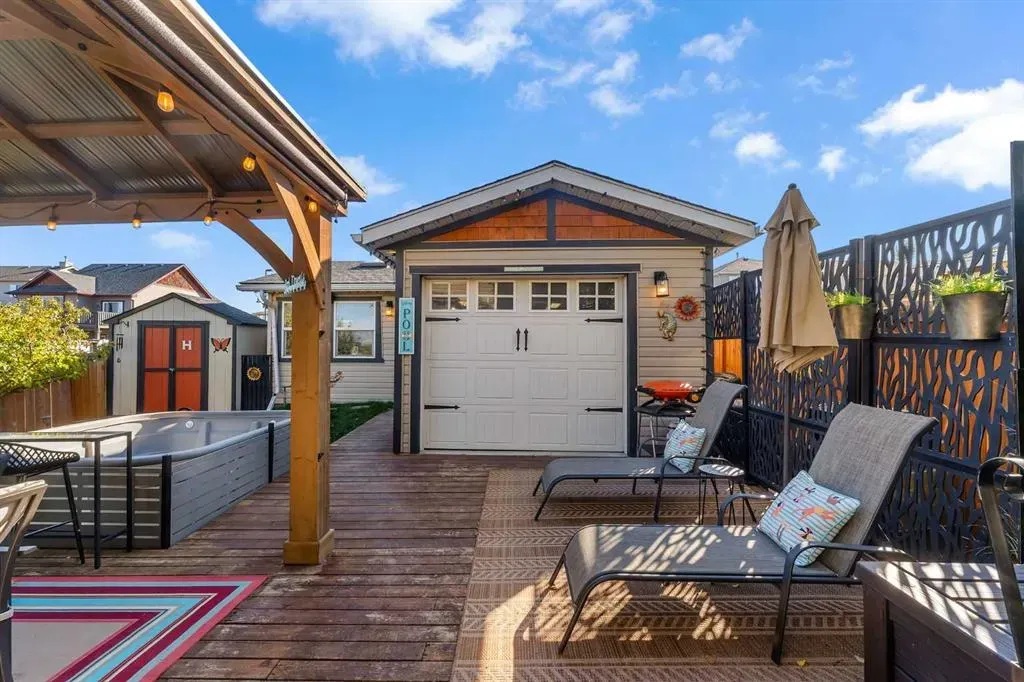 389 Sagewood Drive SW