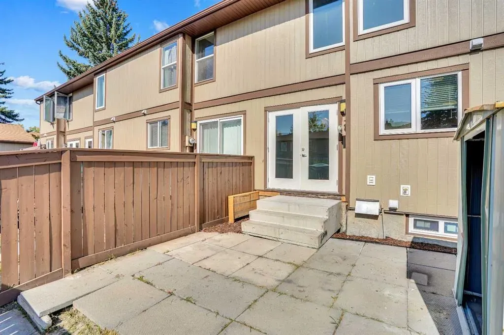 6103 Madigan Drive NE, #104