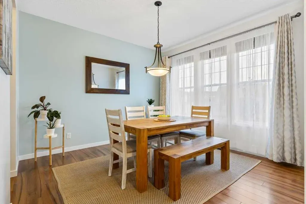 1303 New Brighton Park SE