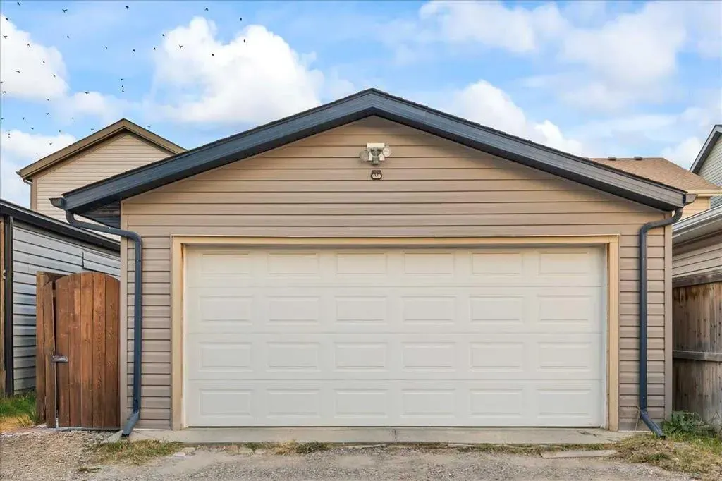 1303 New Brighton Park SE