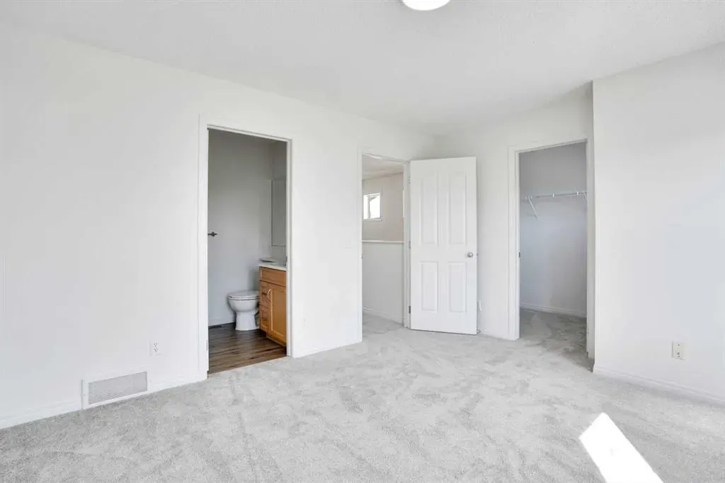201 Copperstone Terrace SE