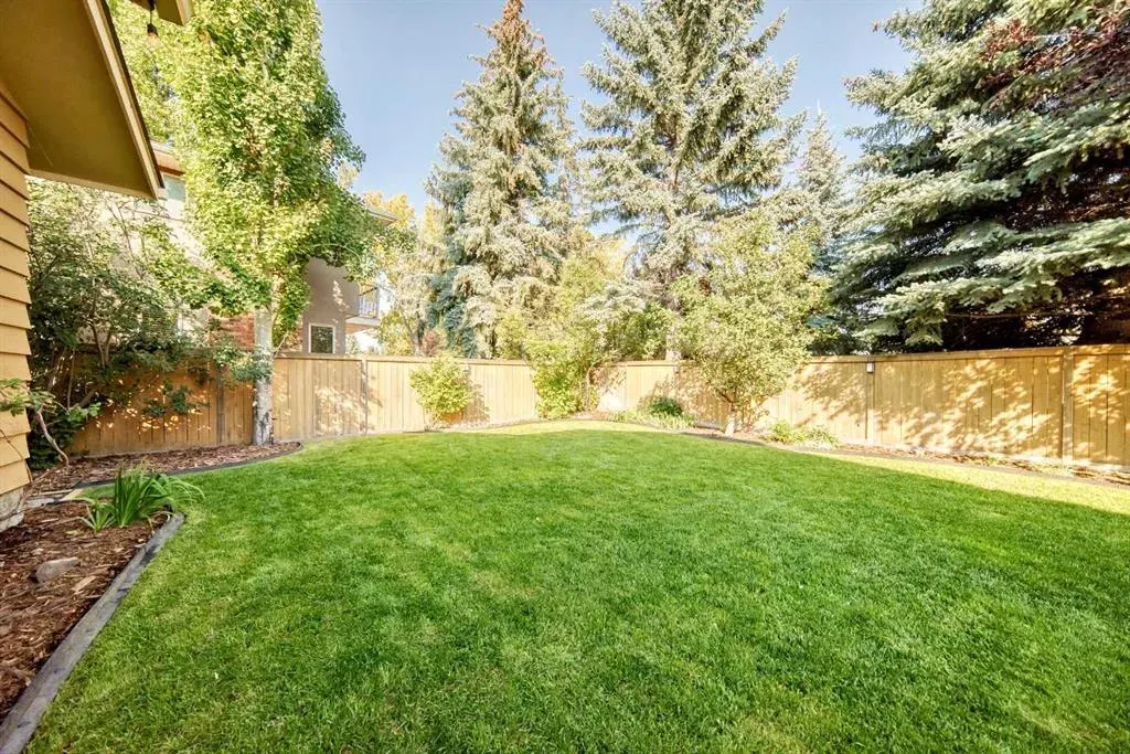 28 Woodfield Court SW