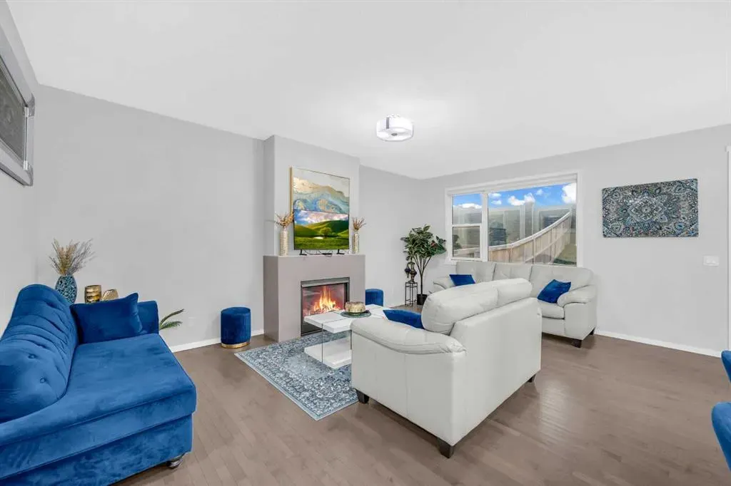 84 Nolanhurst Heights NW