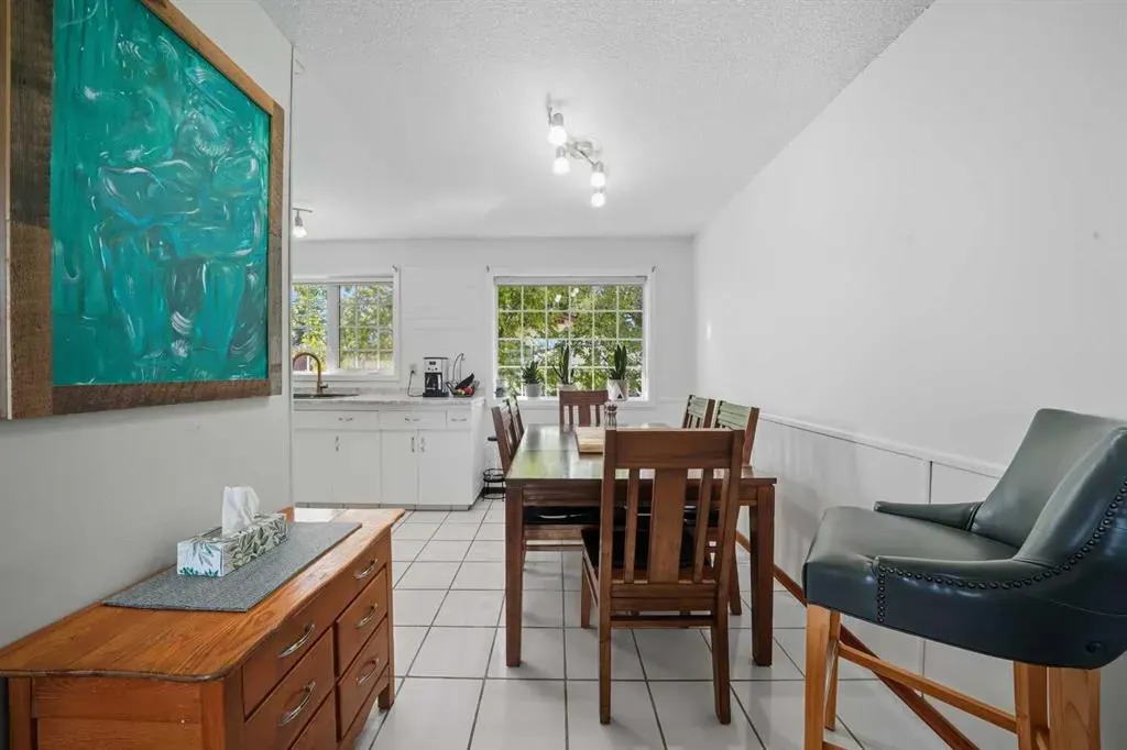23 McKinnon Crescent