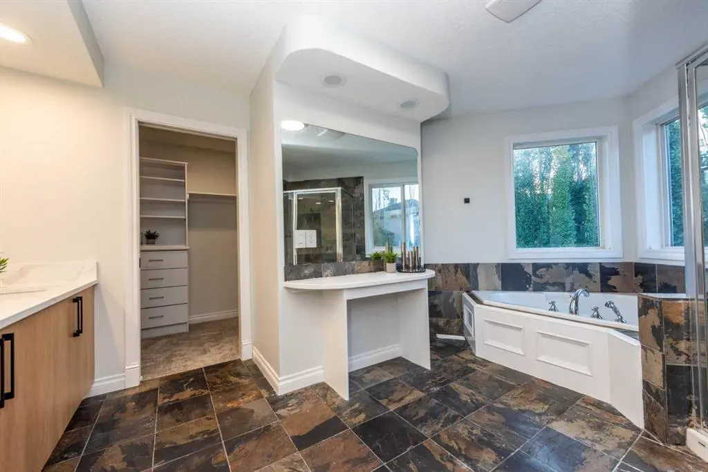 181 Chapala Drive SE