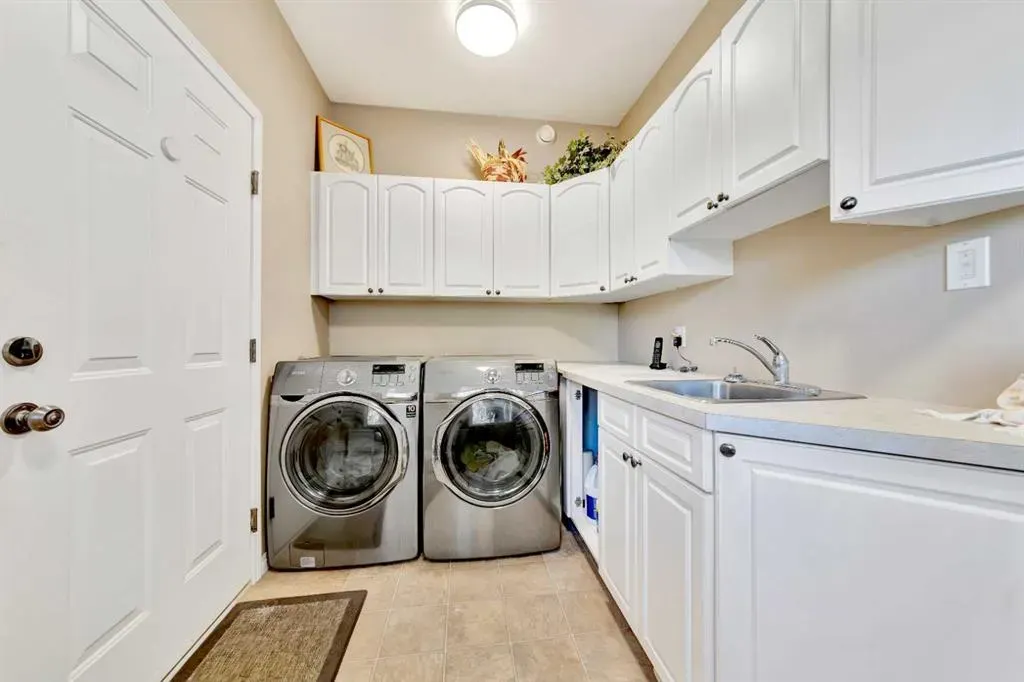 10077 TWP RD 520