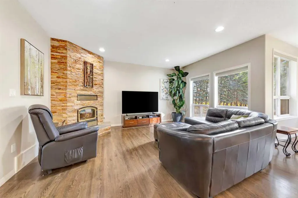 10077 TWP RD 520
