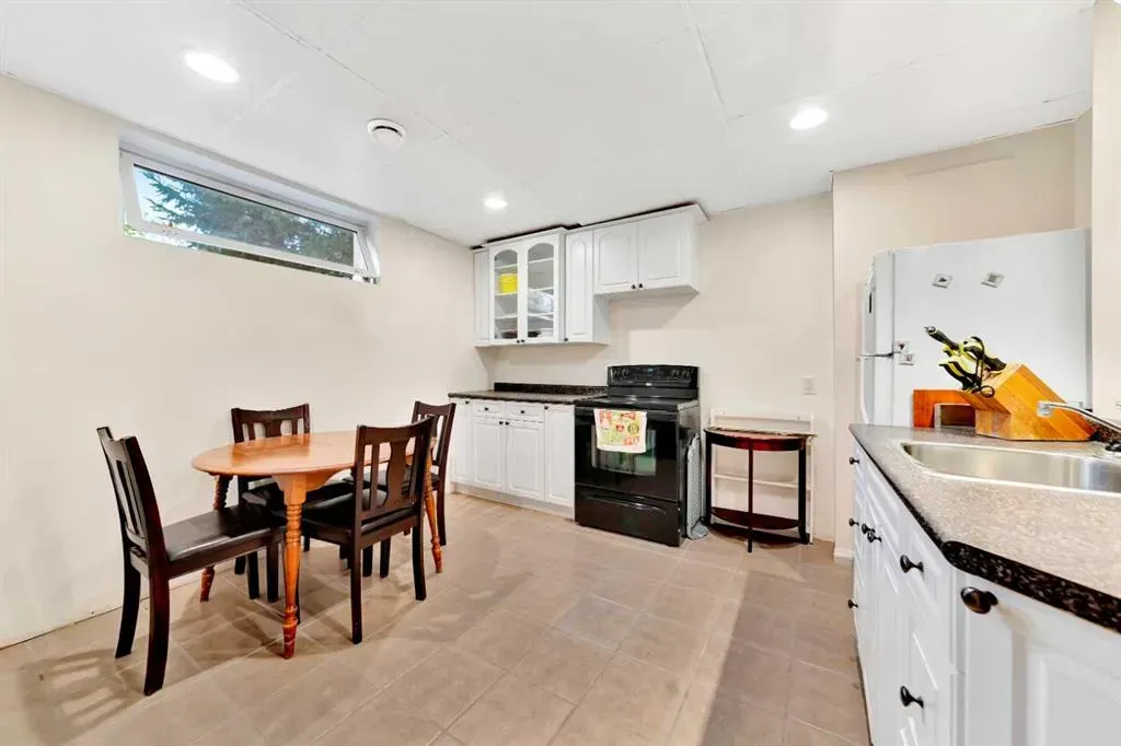 10077 TWP RD 520