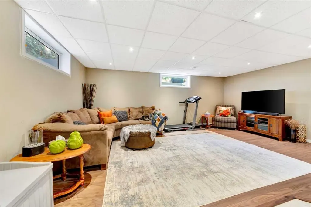 10077 TWP RD 520