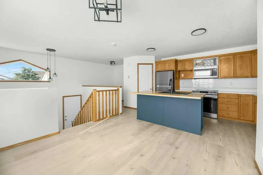 6220 Orr Drive, #112