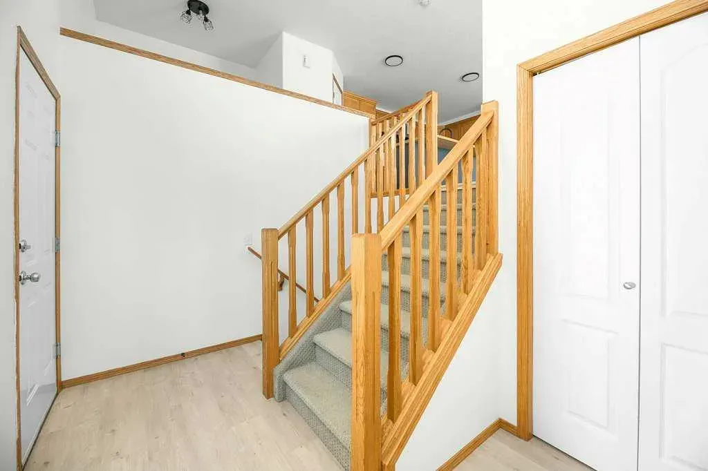 6220 Orr Drive, #112