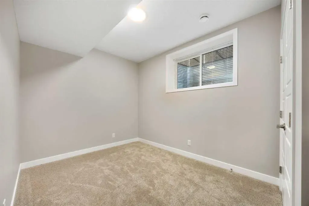 84 Riviera Court
