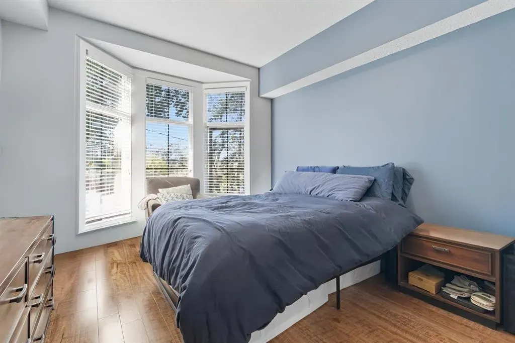 2307 14 Street SW, #207