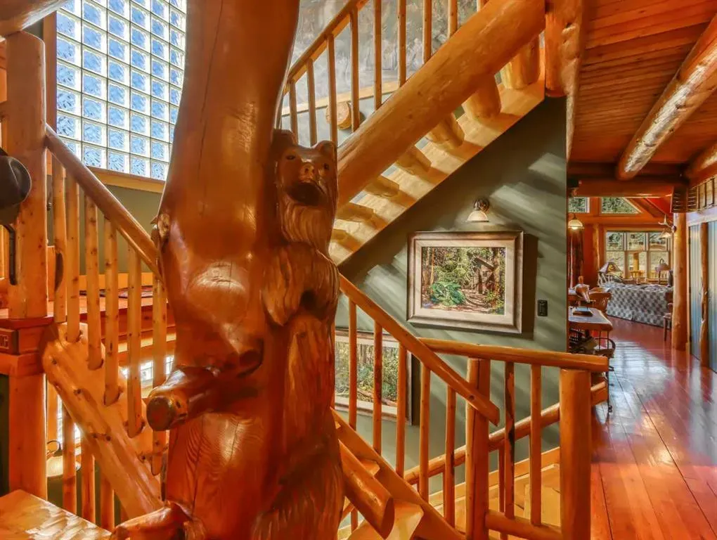 15 Canyon Road